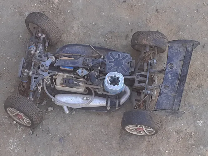 Lode de peças automodelo Thunder tiger TSRN / chassis e motor