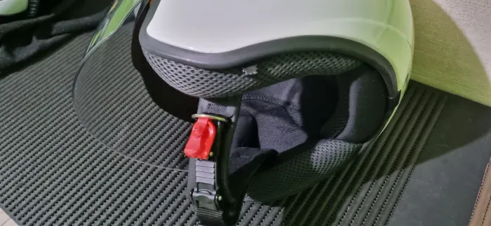 Capacete aberto 58