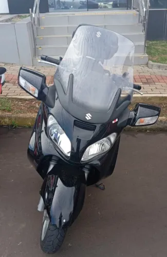 Vendo Suzuki Burgman 650 executive