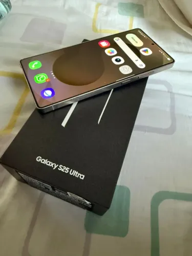 ? Samsung Galaxy S25 Ultra 256GB - Impecável