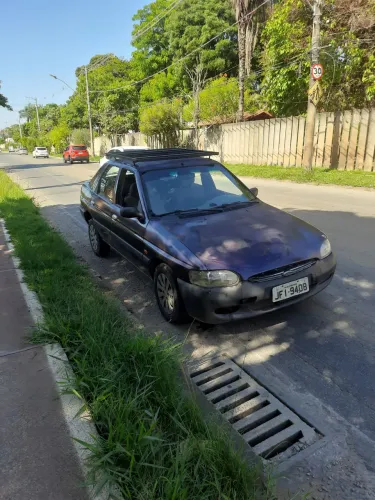 Ford Escort GL 1.8i 16V 4P 1998