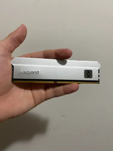 8 Gb RAM DDR4 Asgard 3200mhz