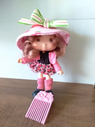 Boneca Moranguinho Antiga anos 2000 RARA
