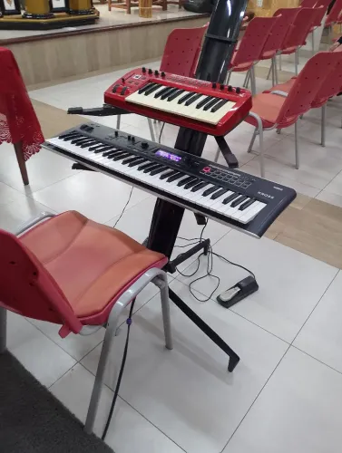Teclado Korg Kross 2