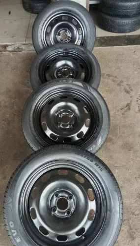 4 rodas aro 15 de ferro furacão 4/100 originais da VW gol, Voyage, Saveiro, Santana.