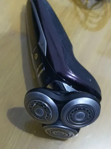 Barbeador Philips Séries 9000