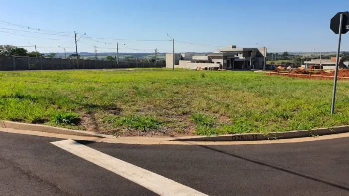 Terreno Condomínio em São José do Rio Preto