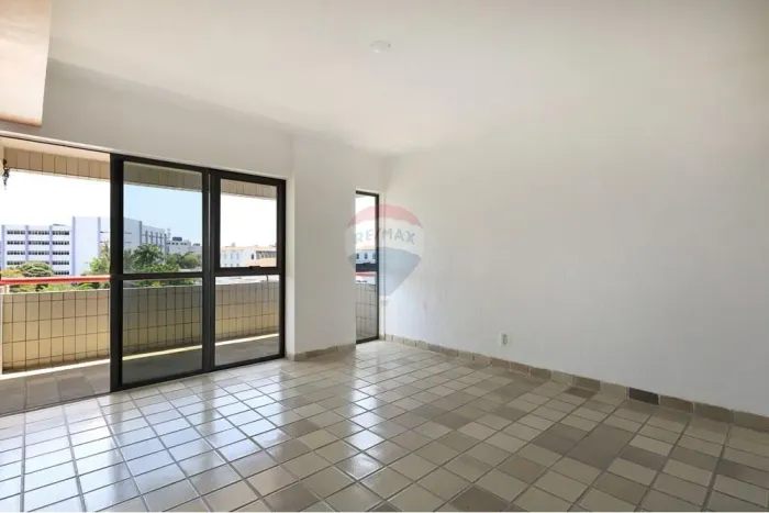 Amplo Apartamento de 159m² à Venda na Ilha do Leite com 4 Quartos e 2 Suítes