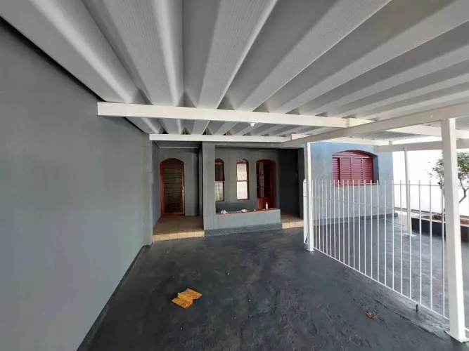 Locação - Casa - Vila Belvedere - Americana - SP