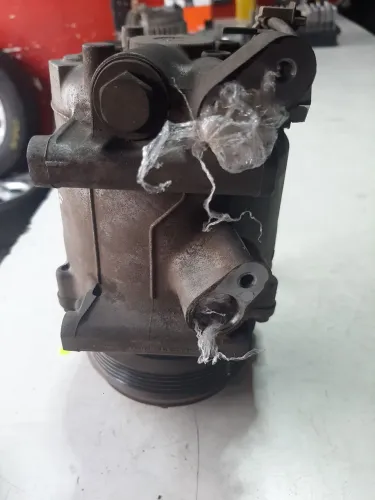 Compressor de ar condicionado honda fit / City 2011/ 14 1.4 