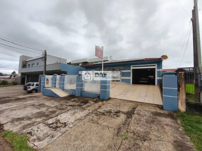 Casa à Venda Em Uvaranas