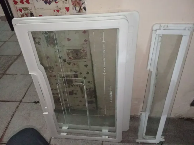 Lote Peças Geladeira Electrolux DF80 (Motor, Placas, Degelo + Carcaça)<br>
