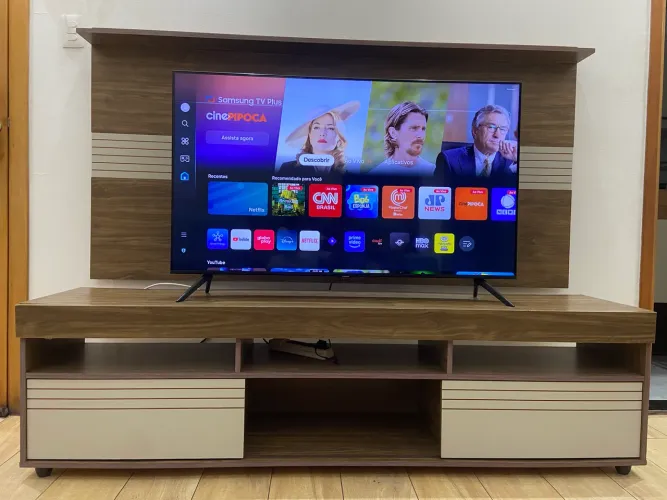 Rack com Painel para TV 182cm - Madeira