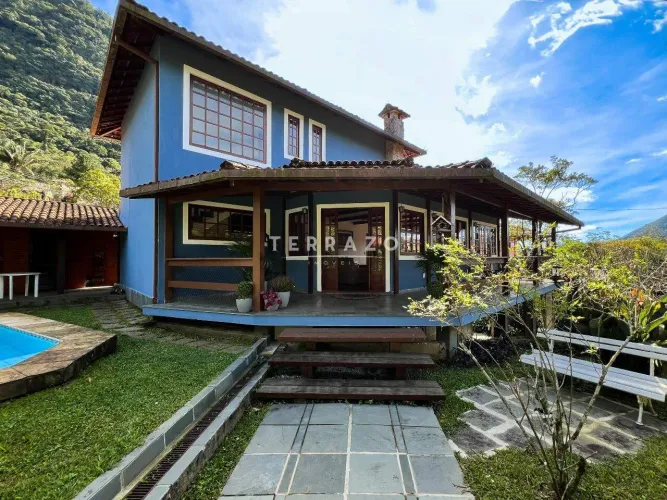 Casa em Condomínio à venda, 4 quartos, 1 suíte, 3 vagas, Comary - Teresópolis/RJ