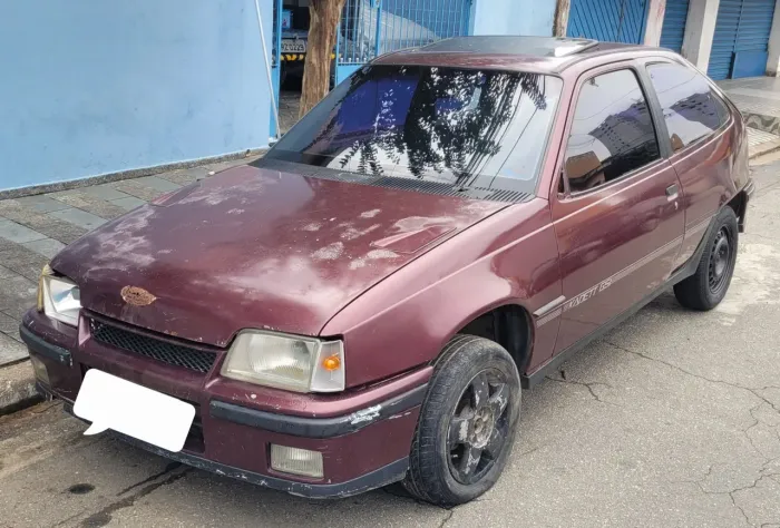 Vendo peças kadett Gsi 95