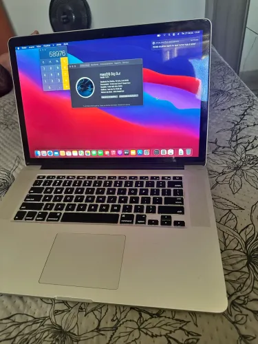 MacBook Pro Retina 15 i7 Quad-Core 8GB SSD - Excelente Estado
