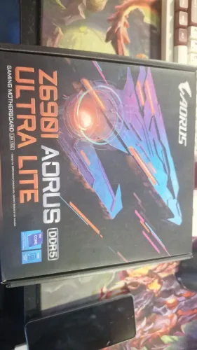? Placa-Mãe Gigabyte Z690I AORUS ULTRA DDR5 Mini-ITX - NOVA! Nunca Usada! ?