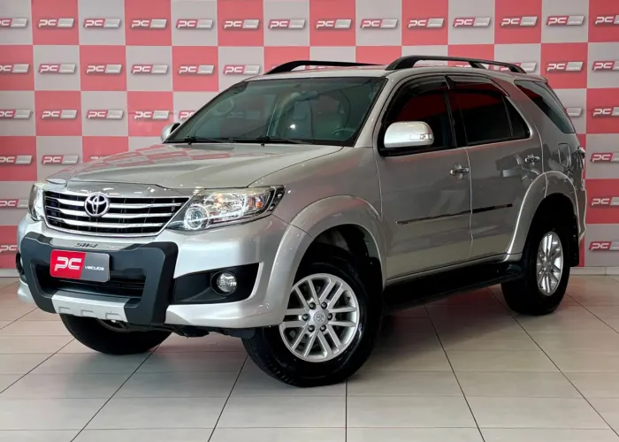 Toyota Hilux CD SR 4X2 2.7 16v/2.7 Flex Aut. 2012