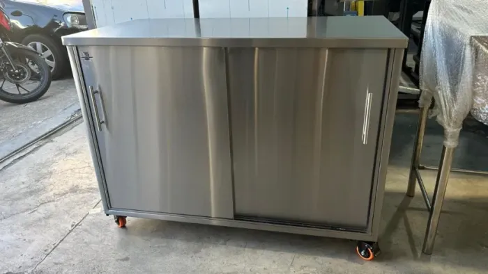 Armário Inox 2500mm Portas Correr Uso Comercial