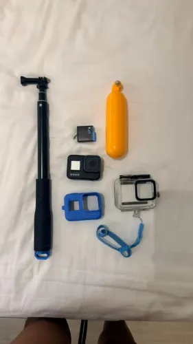 GO PRO HERO 8 BLACK com bateria original + acessórios