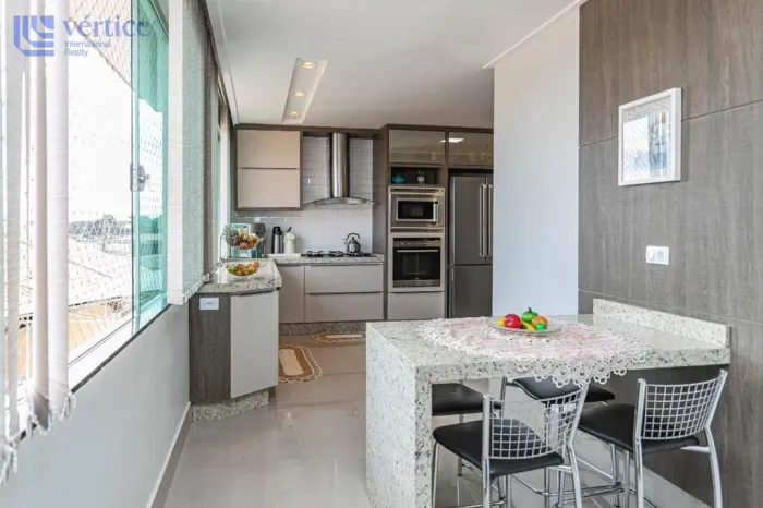 Sobreloja à venda em Sarandi, Jardim Panorama, com 4 quartos, com 150 m²