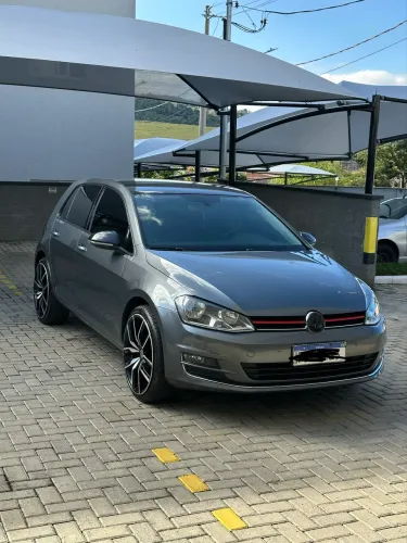 Volkswagen Golf Highline 1.4 TSI 140cv Aut. 2015