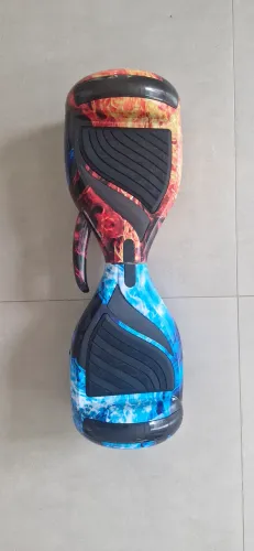 Hoverboard Skate Elétrico Baka Sport com Bluetooth e som - Gelo e fogo