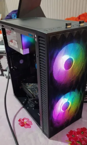 PC GAMER DESKTOP e TRABALHO