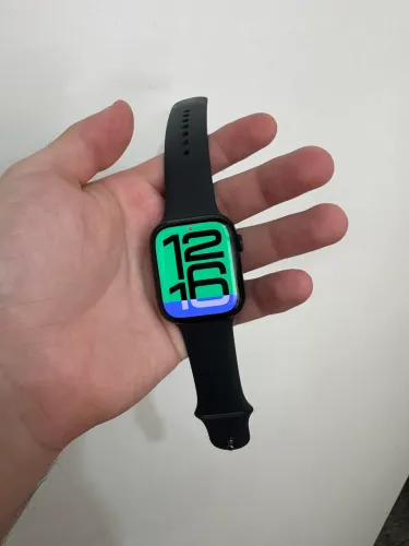Apple Watch Series 7 45mm GPS + Cellular