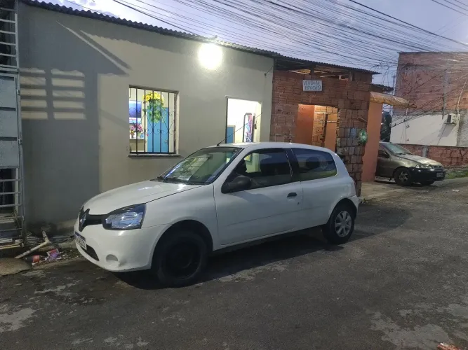Vendo um Renault crio ou negócio ou troco