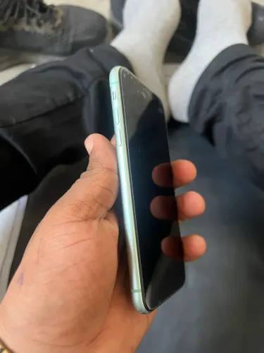 iPhone 11