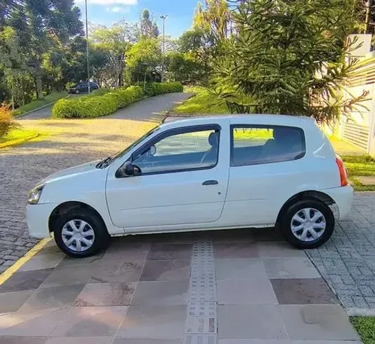 Renault Clio Authentique 1.0 8V 3P 2004