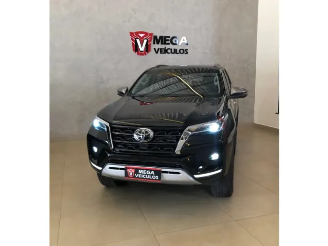 Toyota Hilux SW4 4X4 2.8 Diesel 2021