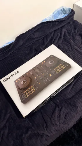 CONTROLADORA DDJ-Flx4