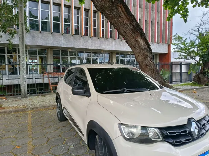 Renault Kwid Intense 1.0 Flex 12V 5P Mec. 2018