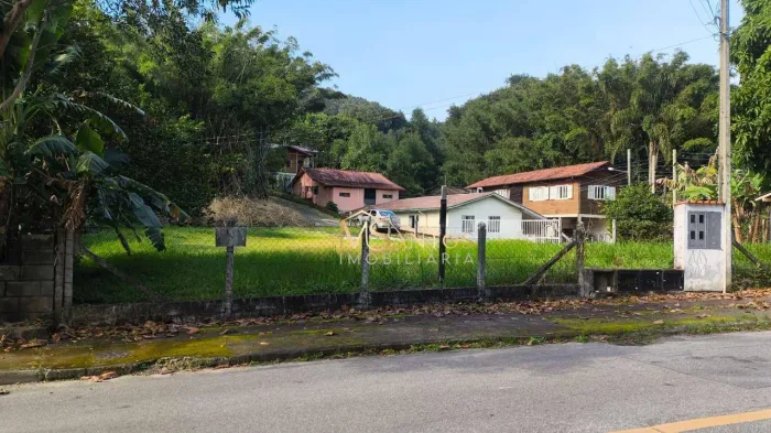 Terreno à venda, 7000 m² por R$ 4.998.000,00 - Cacupé - Florianópolis/SC