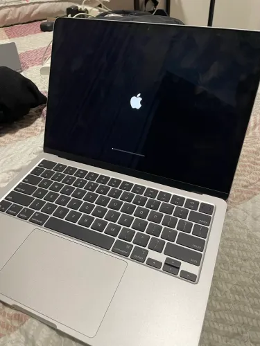 MacBook Air M4 2025 estado de novo