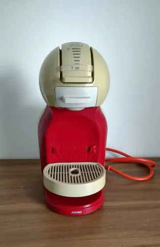 Cafeteira Arno Nescafé Dolce Gusto Mini Me 220v C/ Caixa