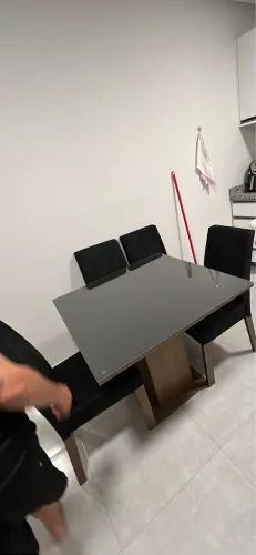mesa 4 cadeiras
