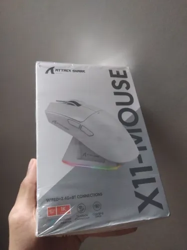 Mouse Gamer Attack Shark X11 Tri-Mode Sem Fio com Dock RGB - Preto/Branco | Novo Lacrado