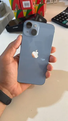 Vendo iPhone 14 todo original