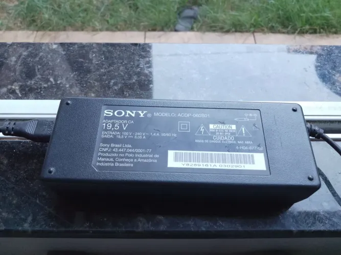 Fonte Sony modelo ACDP-060S01 19V