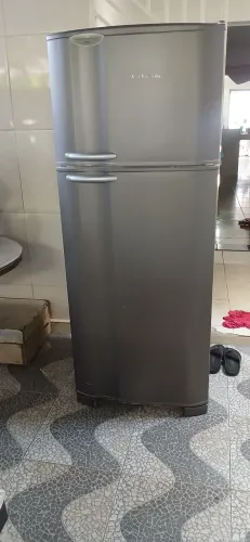 Geladeira Electrolux