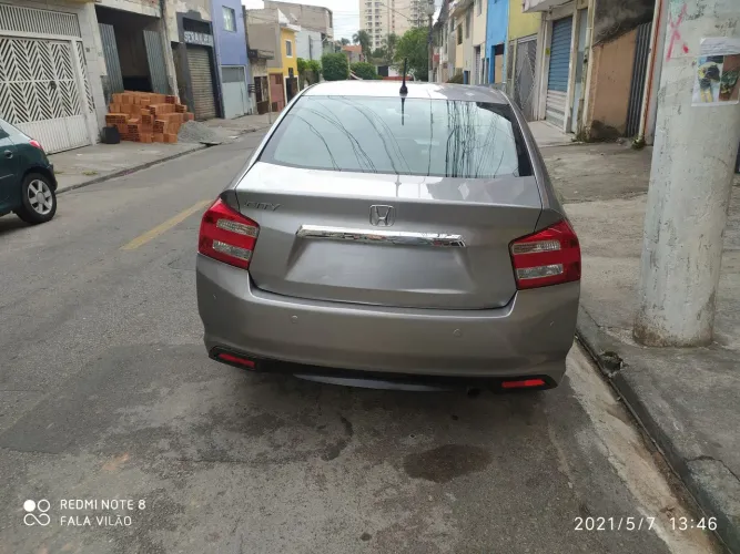 Honda City Sedan LX 1.5 Flex 16V 4P Mec. 2013