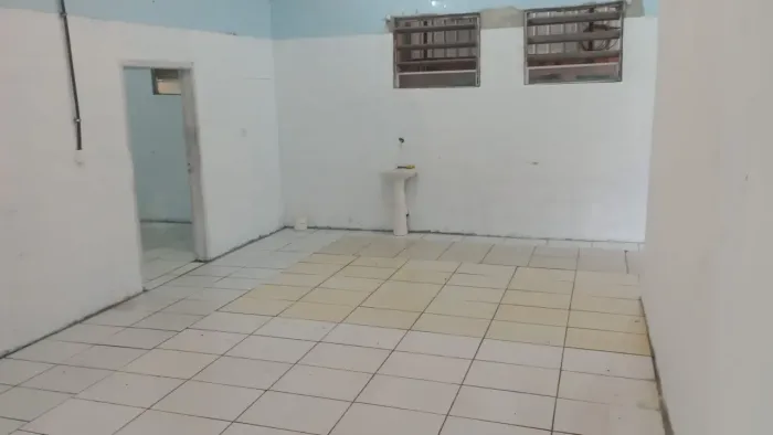 ? ALUGA-SE SALA COMERCIAL - BOA VISTA | JOINVILLE