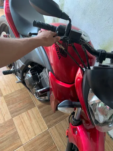 CB300R