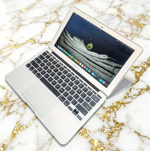MacBook Air