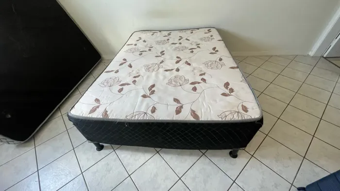 Box Casal Conjugado Ortolife Topázio (138x188) + Colchão de Brinde