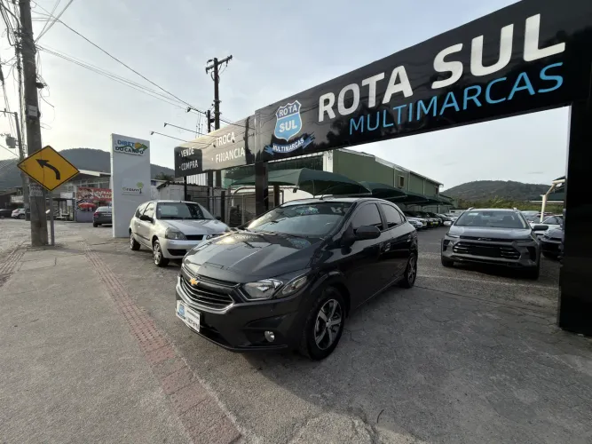 Chevrolet Onix Hatch LTZ 1.4 8V Flex Power Mec. 4P 2017