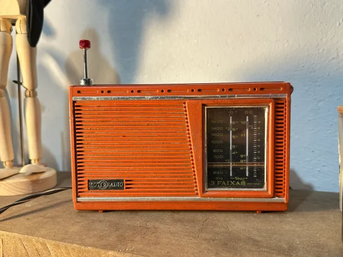 Rádio Antigo Motorádio RP-M31 3 Faixas AM OC Vintage Retrô colecionador 